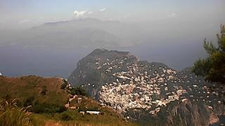 Capri-Stadt mit Festland